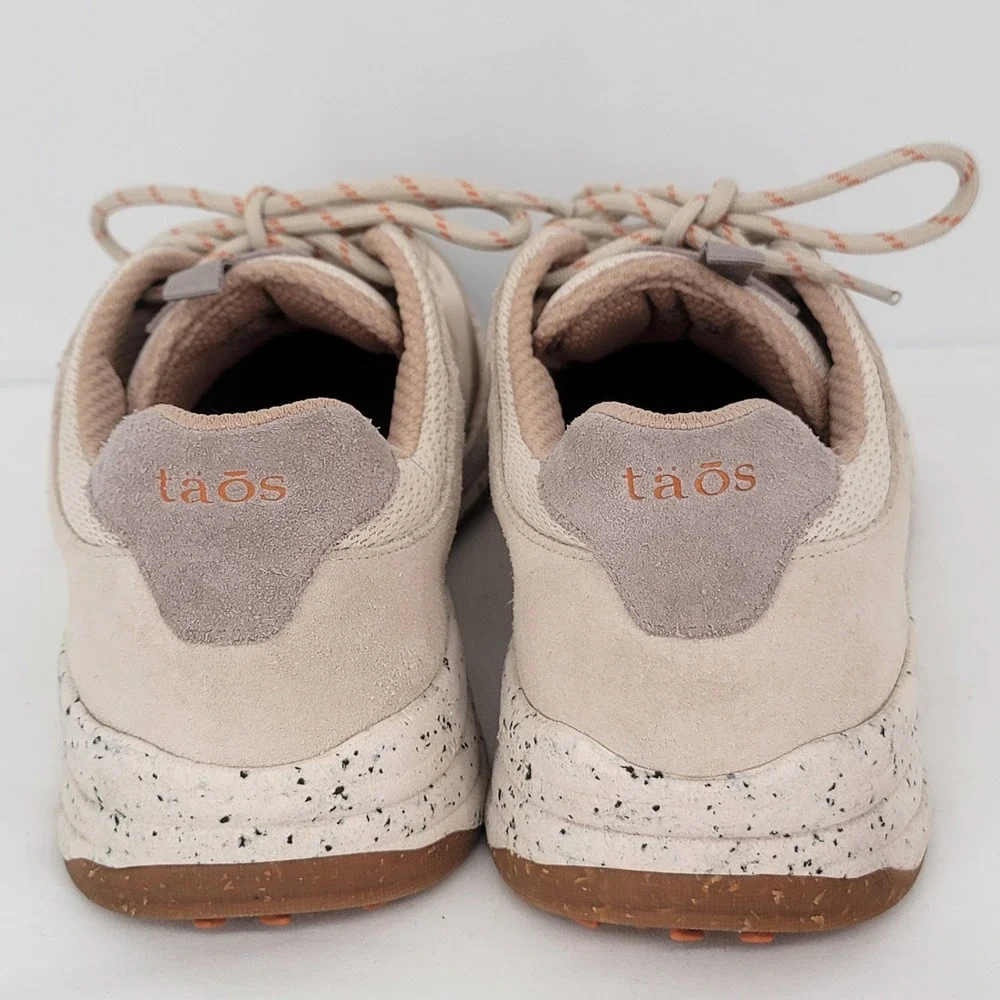 Taos Super Hiker Beige Tan Suede Mesh Walking Shoes Womens 10